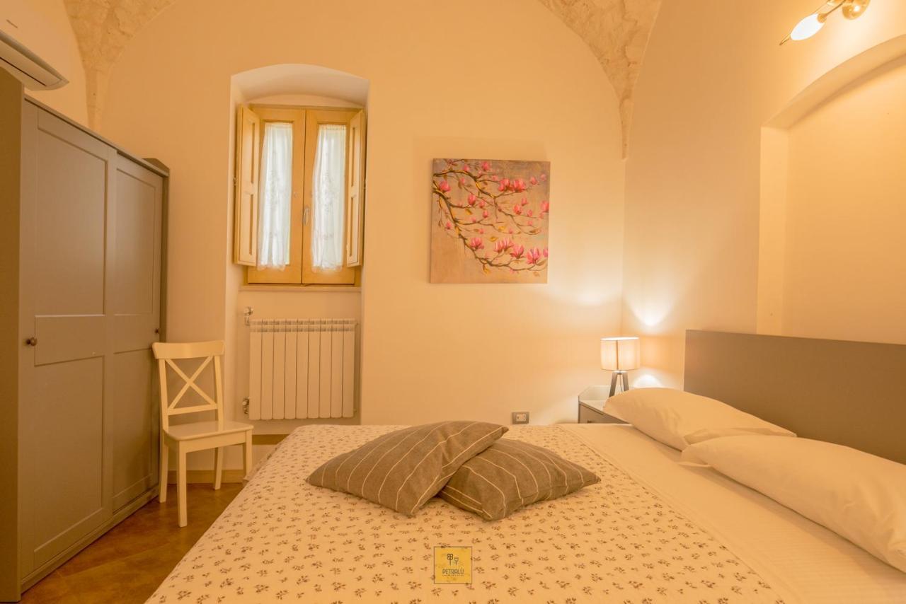 Villa Petralu By La Puglia In Un Trullo Locorotondo Esterno foto
